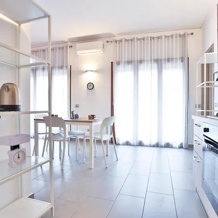 Casa Chiara - Materdei & Salvator Rosa Metro Apartment
